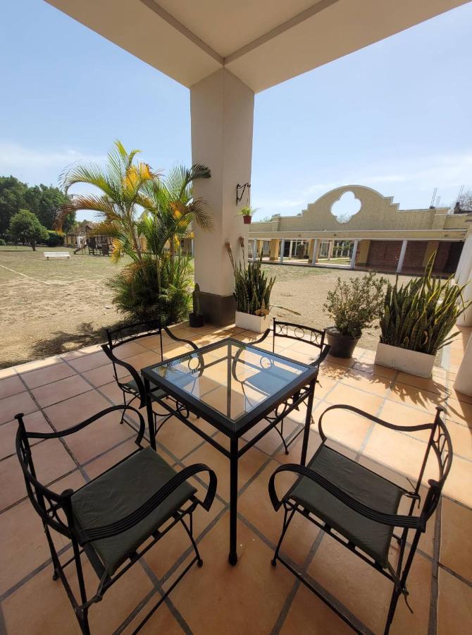 Hotel Portico Norte Tartagal Exterior foto